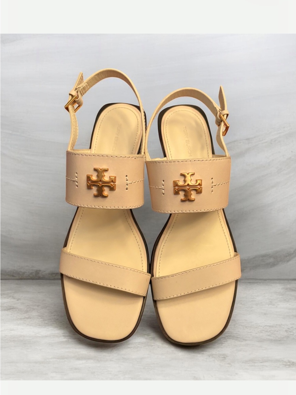 Tory Burch Leather Platform Sandals with Gold Logo in New Ivory Size 11